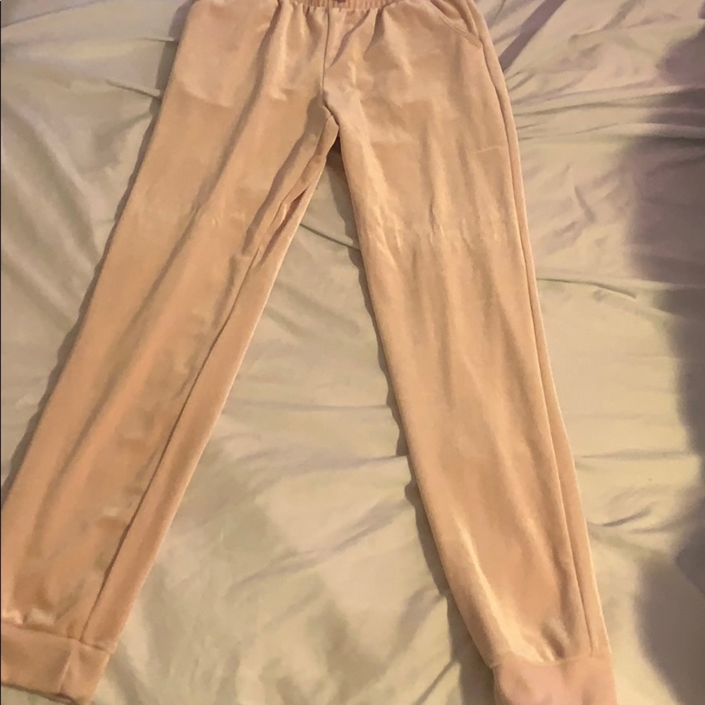 Velvet pink pants